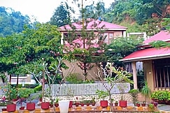 Aarian woods boutique resort, Guwahati