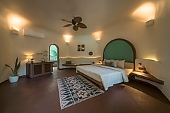 SORINA HILLSIDE RESORT, Pune