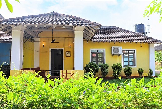 Seascape Cottages Residency