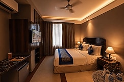 V Hotel The Grand Shoba@ Delhi Airport, Delhi
