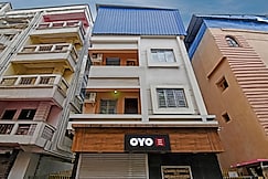 Super Hotel O DASH LIVING, Kolkata