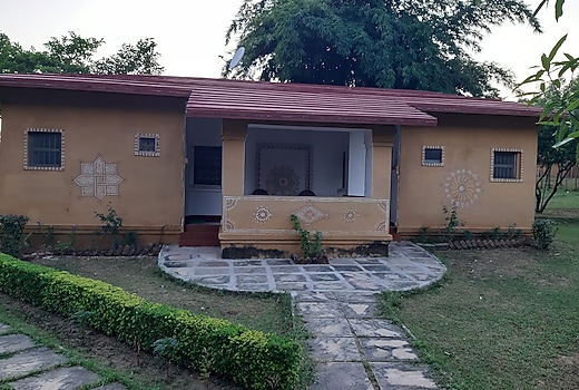 Tourist Village Khajuraho Khajuraho Inr 320 Off 1 7 0 0 Hotel Price Address Reviews