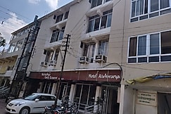Hotel Aishwarya, Harda