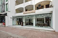 Hotel Maharani Paharganj - 2 mins New Delhi Railway Station, Delhi