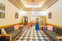 The Hosteller Jaipur, City Centre, Jaipur
