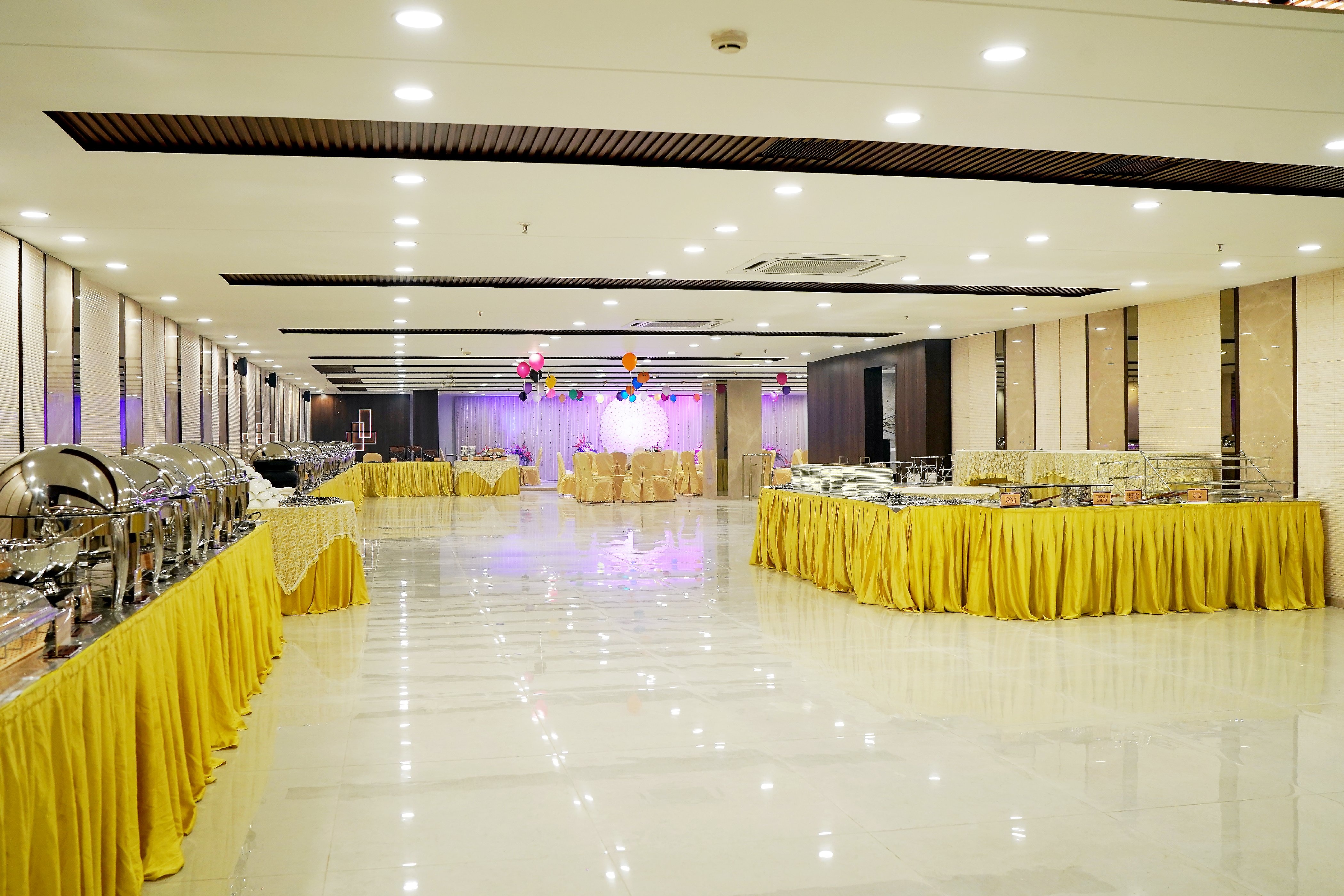 SPG GRAND Hyderabad Hotel BOOK ₹1