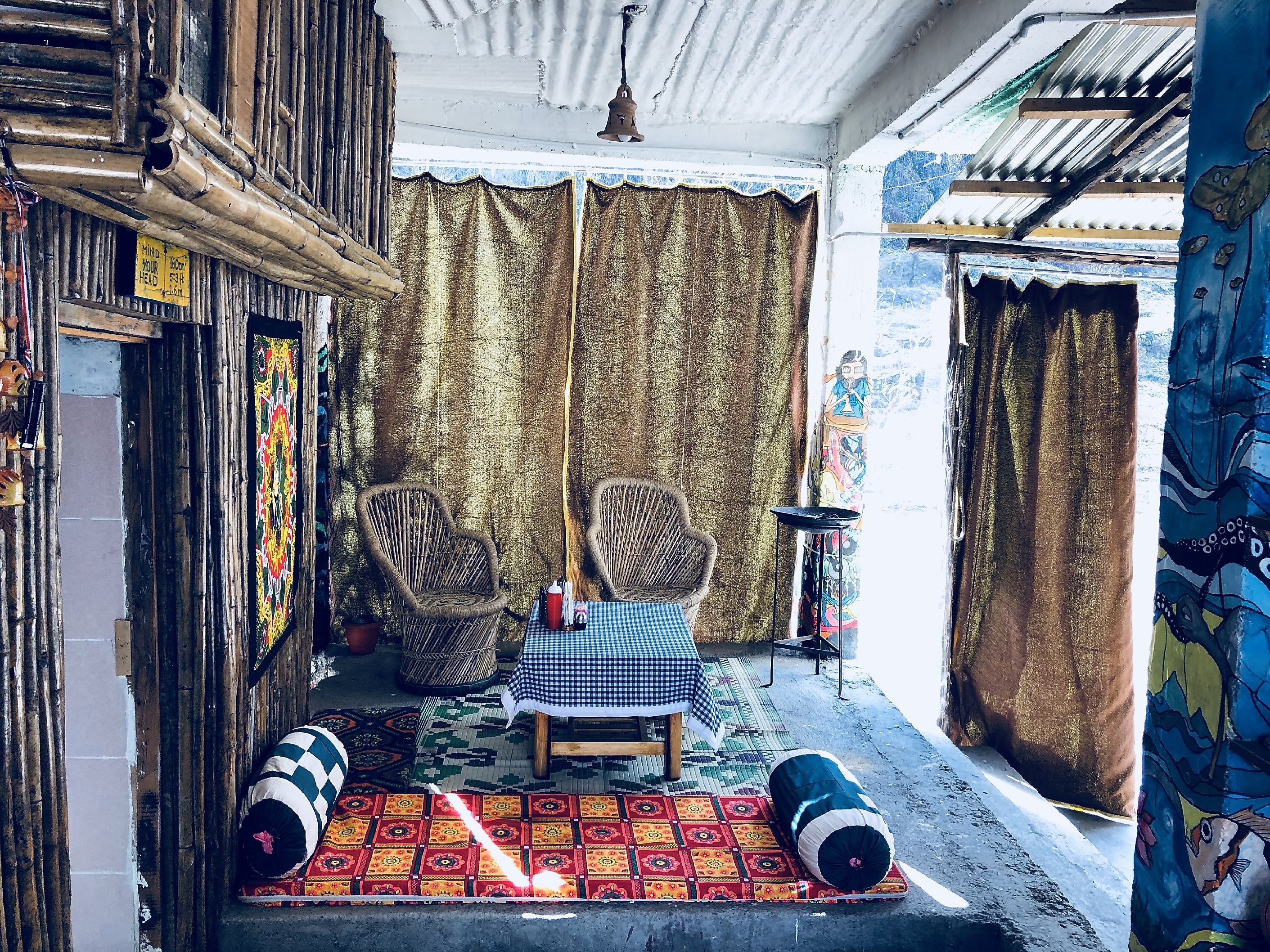 The Crazy Indian Pad - Tap to explore photos
