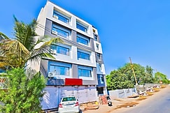 Hotel New Cross Road, Rajkot