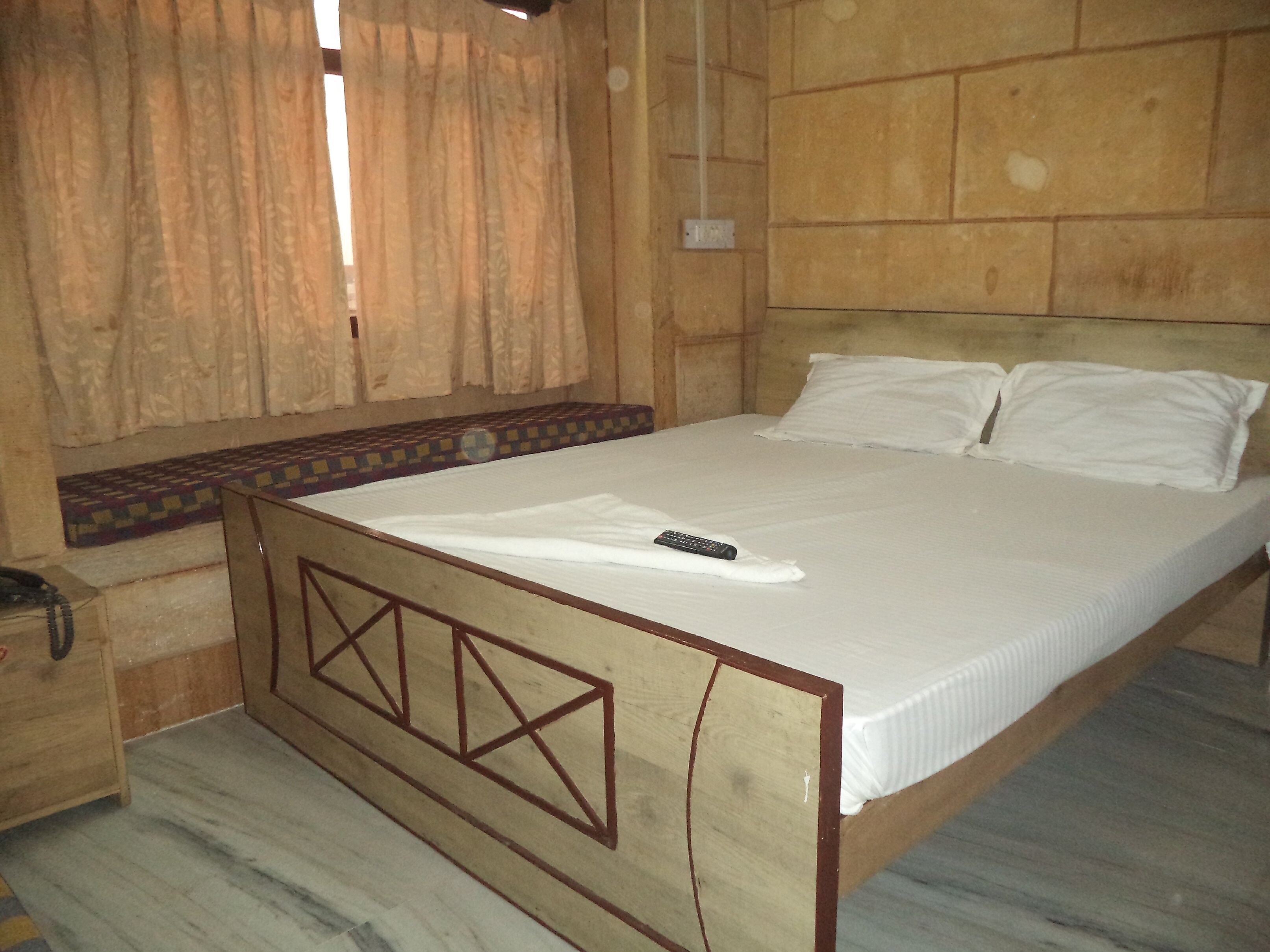 Hotel Classic Safari Jaisalmer - Tap to explore photos