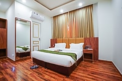Hotel Evora,NSP-Near Punjabi Bagh, Delhi