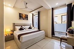 Ashirwad Hotel & Banquets, Ghaziabad