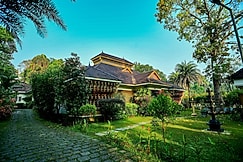Kudajadri Heritage Pool Villa, Kothamangalam