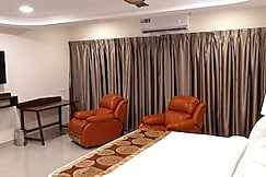 Hotel Mourya Inn, Ongole