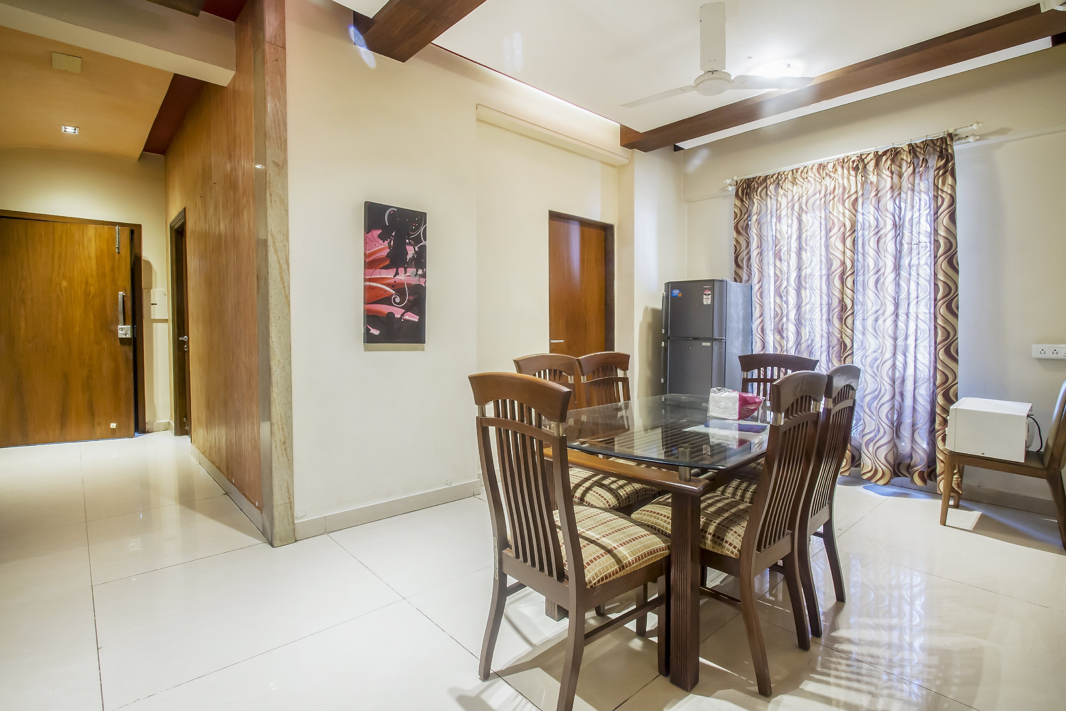 Seven Serviced Apartments Bandra East(BKC) 𝗕𝗢𝗢𝗞 Mumbai Apartment 𝘄𝗶𝘁𝗵