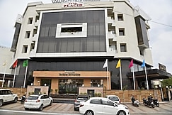 Hotel Placid Allahabad, Prayagraj