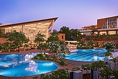 Taj Aravali Resort & Spa, Udaipur