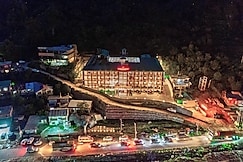 Grand Krisa Resort & Spa  Experience Luxury with all-weather ACs in Every Room, Manali