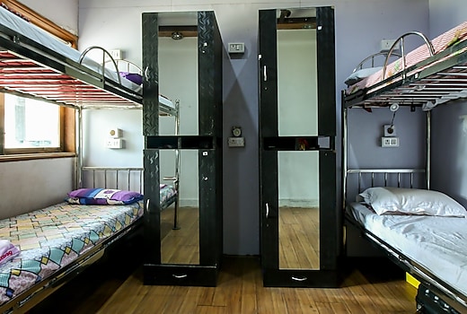 PG Hostels Backpackers BnB