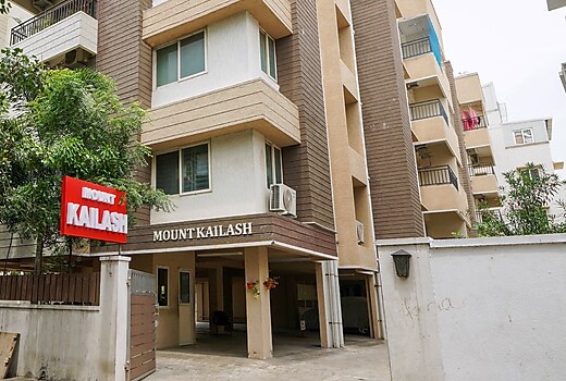Mount Kailash Suites