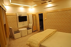 HARYANA HOTEL, Bawani Khera