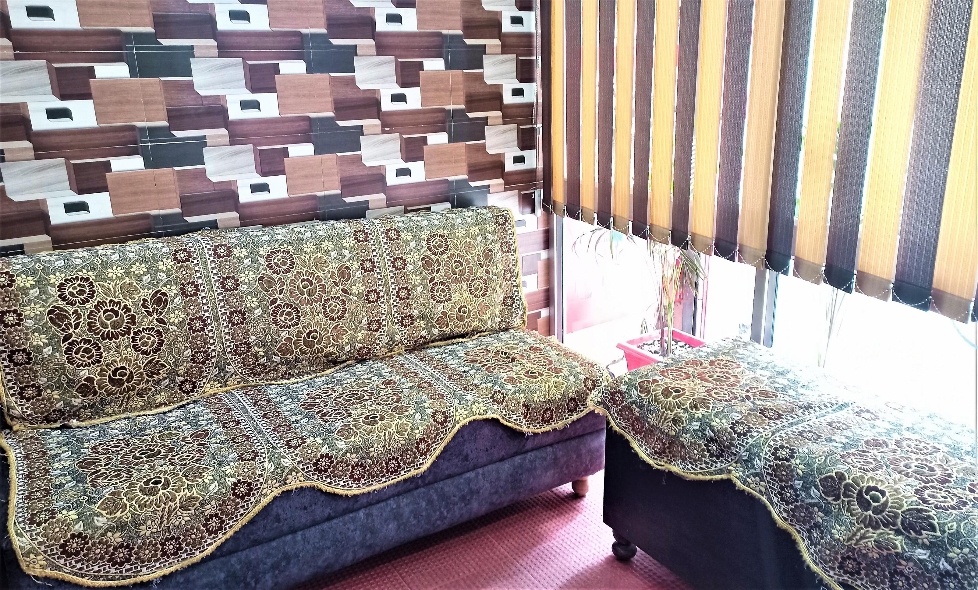 KB Homestay - Tap to explore photos