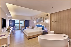Village Hotel Katong by Far East Hospitality, Singapore