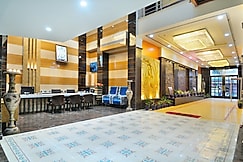 The Grand Uddhav, Delhi