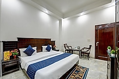 Hotel Legend International  2 min from New Delhi Railway Station, Delhi