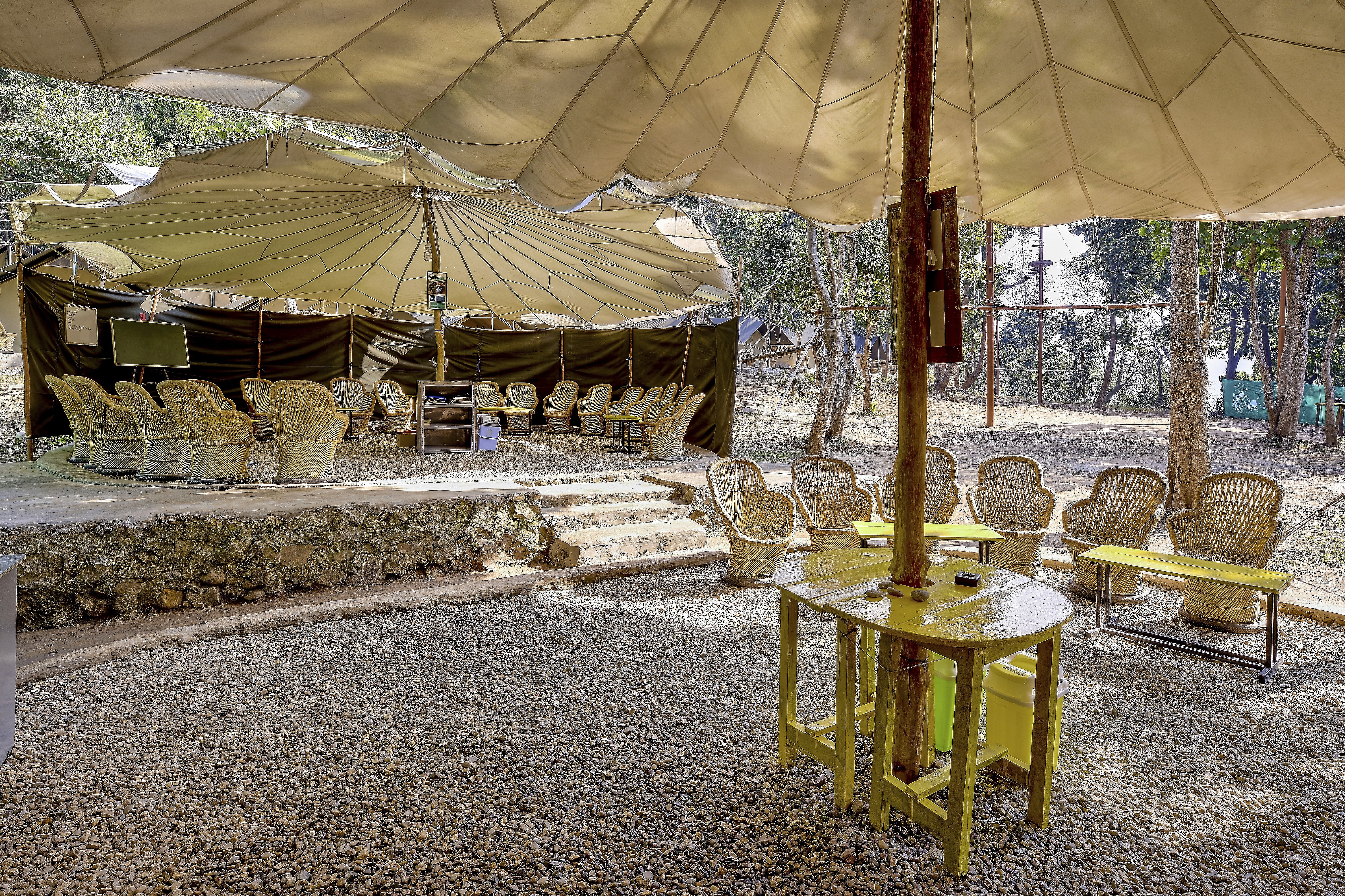 CAMP AQUATERRA - Holidays Selections - Tap to explore photos