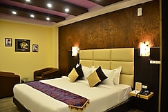 Dolphin Chocolate Inn  ( a unit of Chocolate Inn Pvt. Ltd ), Kolkata