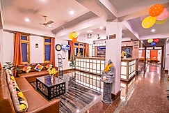 Divine The Royal Heritage (3 Min Drive to MG Marg)