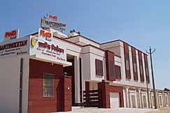 RnB Shantiniketan Salasar, Salasar