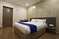 Hotel Ocean Suites, Mumbai