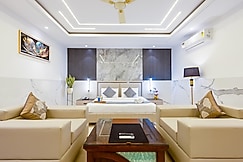 Hotel Transit By Star Group, Delhi