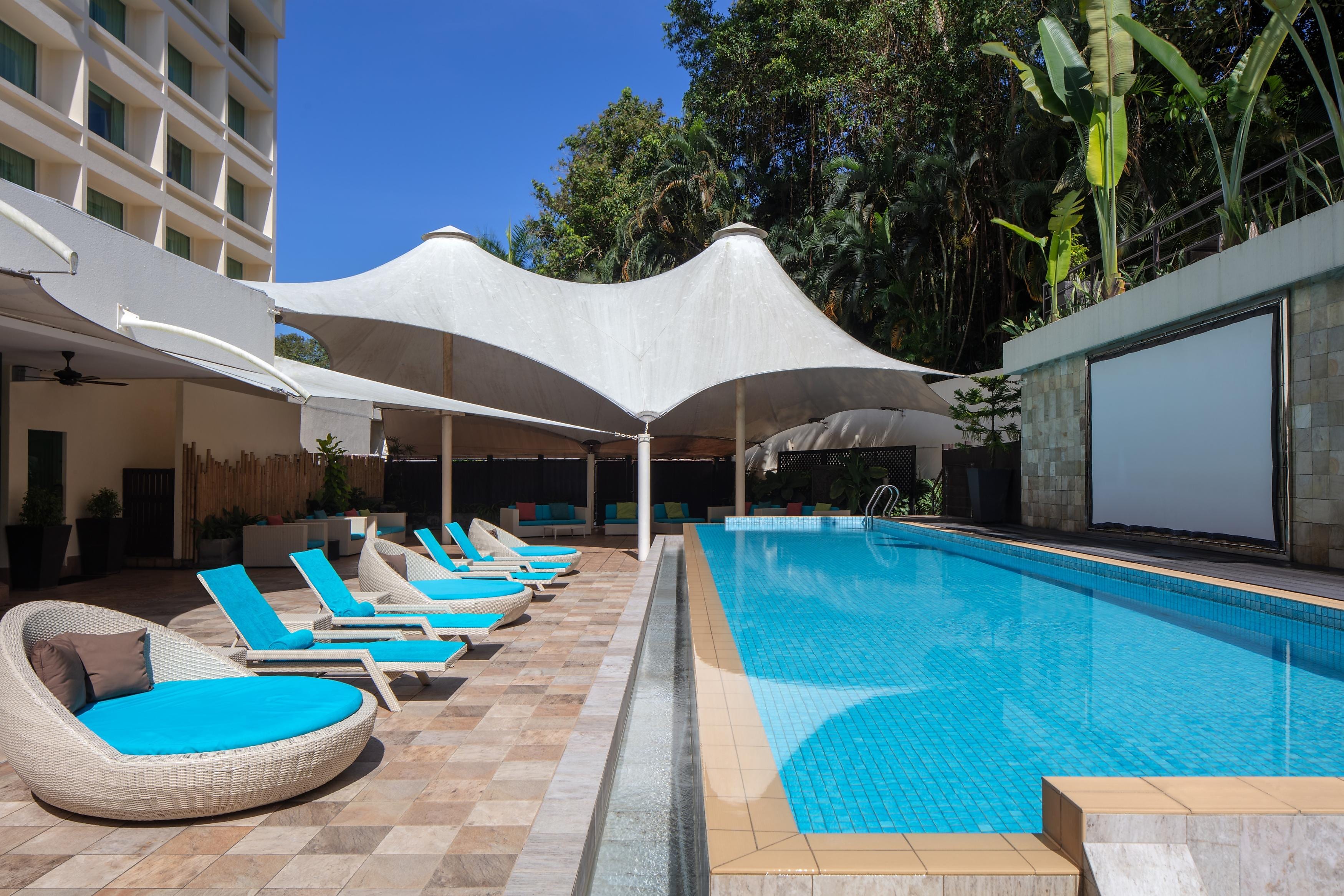 Radisson Hotel Brunei Darussalam - Tap to explore photos