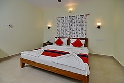 Roseal Guest House,Baga Beach, Goa