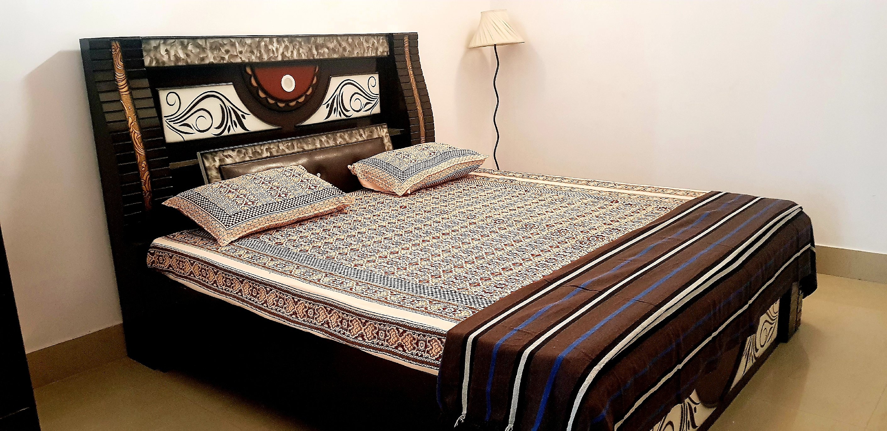 Divyam Homestay - Tap to explore photos