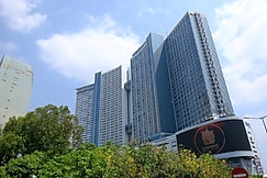 The Bridge Club Hotel, Phnom Penh