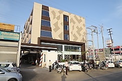 Hotel Samta Sagar Palace, Ratlam