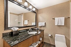Best Western Sicamous Inn, Canmore, Alberta
