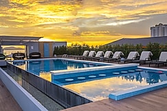 Unique Regency Hotel, باتايا