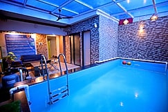 Exotic Pool Villa - Gagal Home, Mumbai