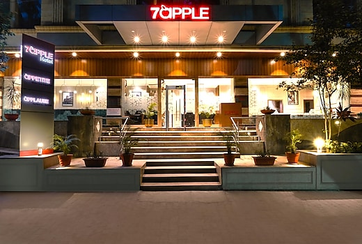 7 Apple Hotel - Viman Nagar, Pune