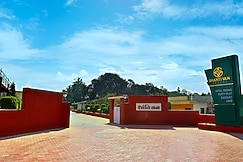 Shantivan Resort, Vapi