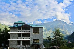 Leela Cottages | Mountain-facing Rooms, Manali