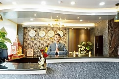 INDUS MOUNT ROYALE HOTEL & SPA- 300Mtrs from Mall, Darjeeling