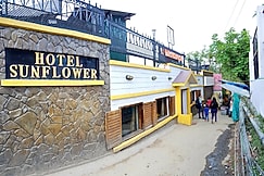 Hotel Sunflower , Darjeeling