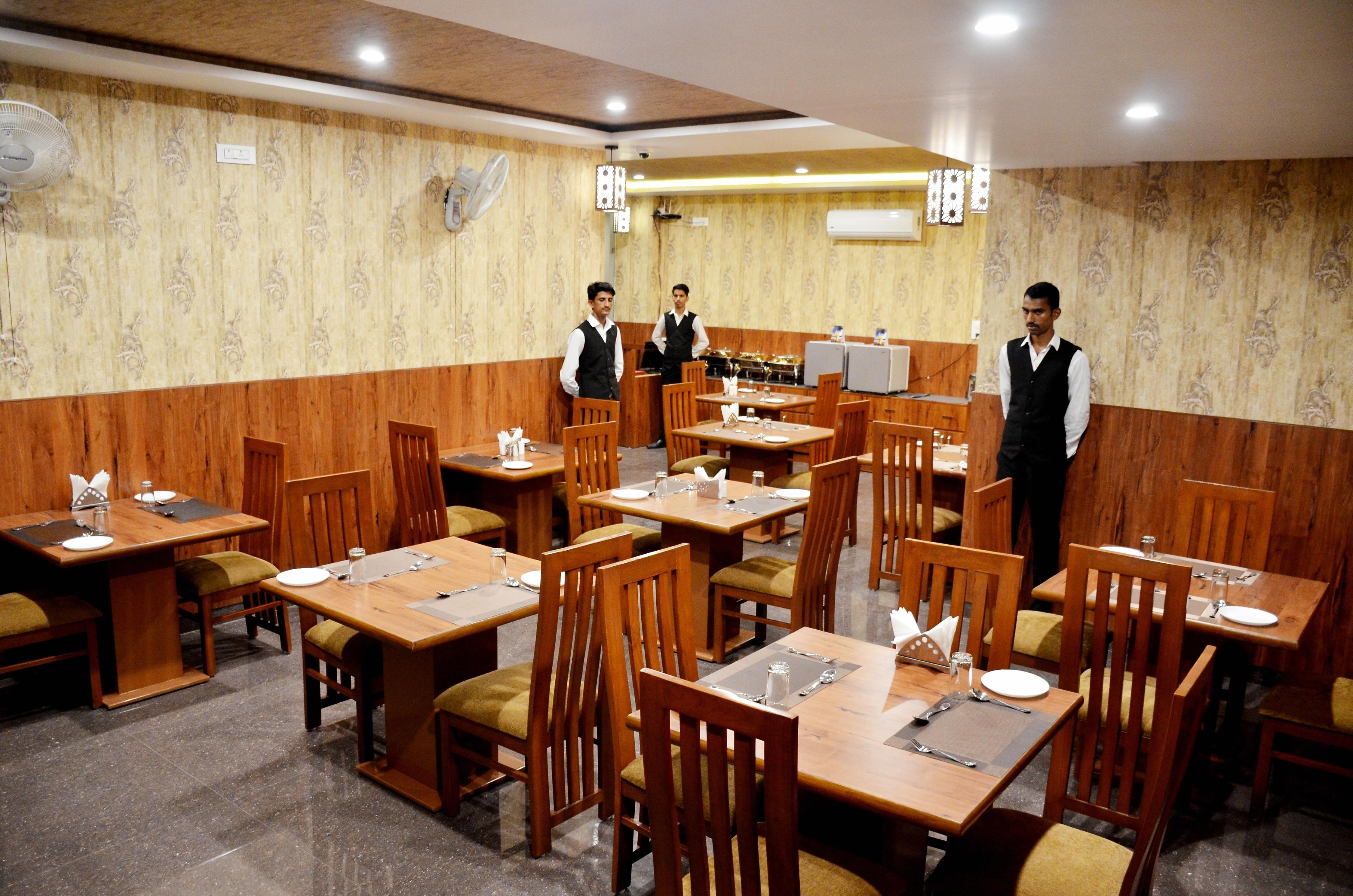 ROYAL DISH RESTAURANT