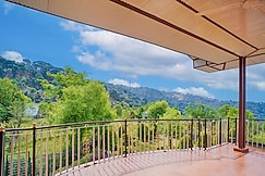 Homestay Misty Woods near Dharamshala Bus Stand, Dharamshala