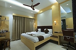 Hotel Sar Kamla Dham, Vrindavan